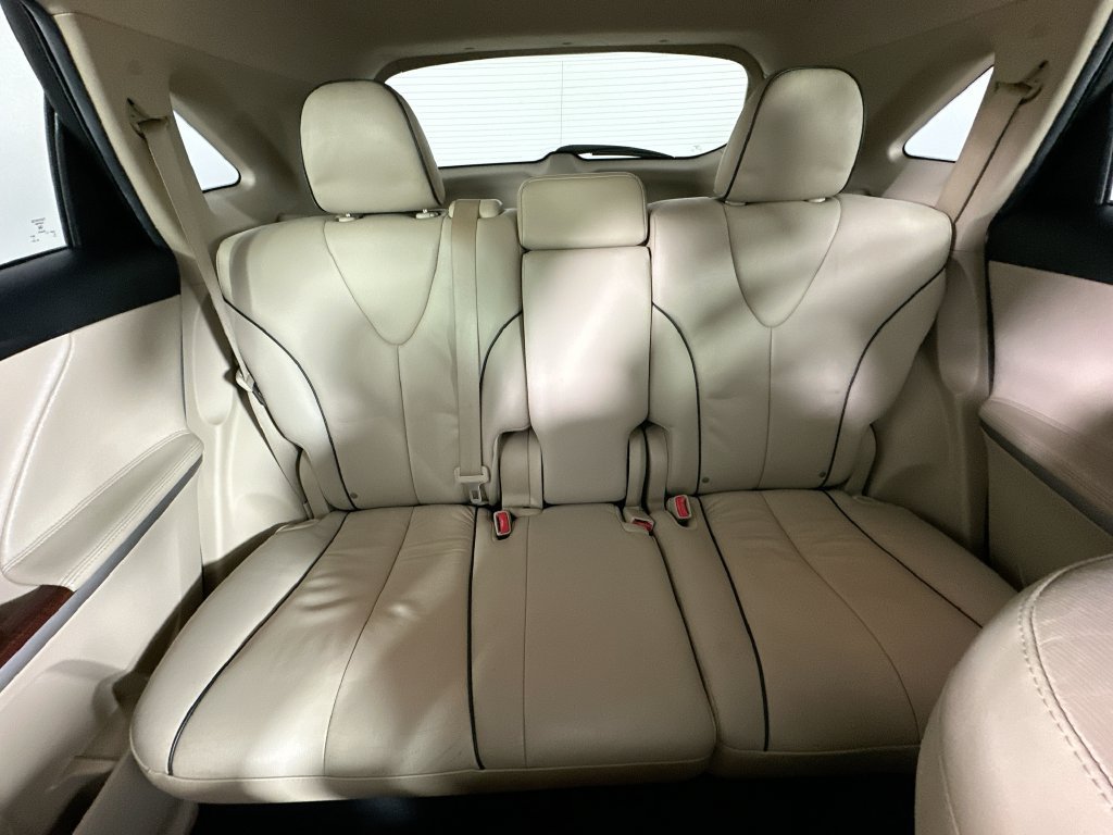 Used 2011 Toyota Venza w/ Leather Pkg FWD image 13