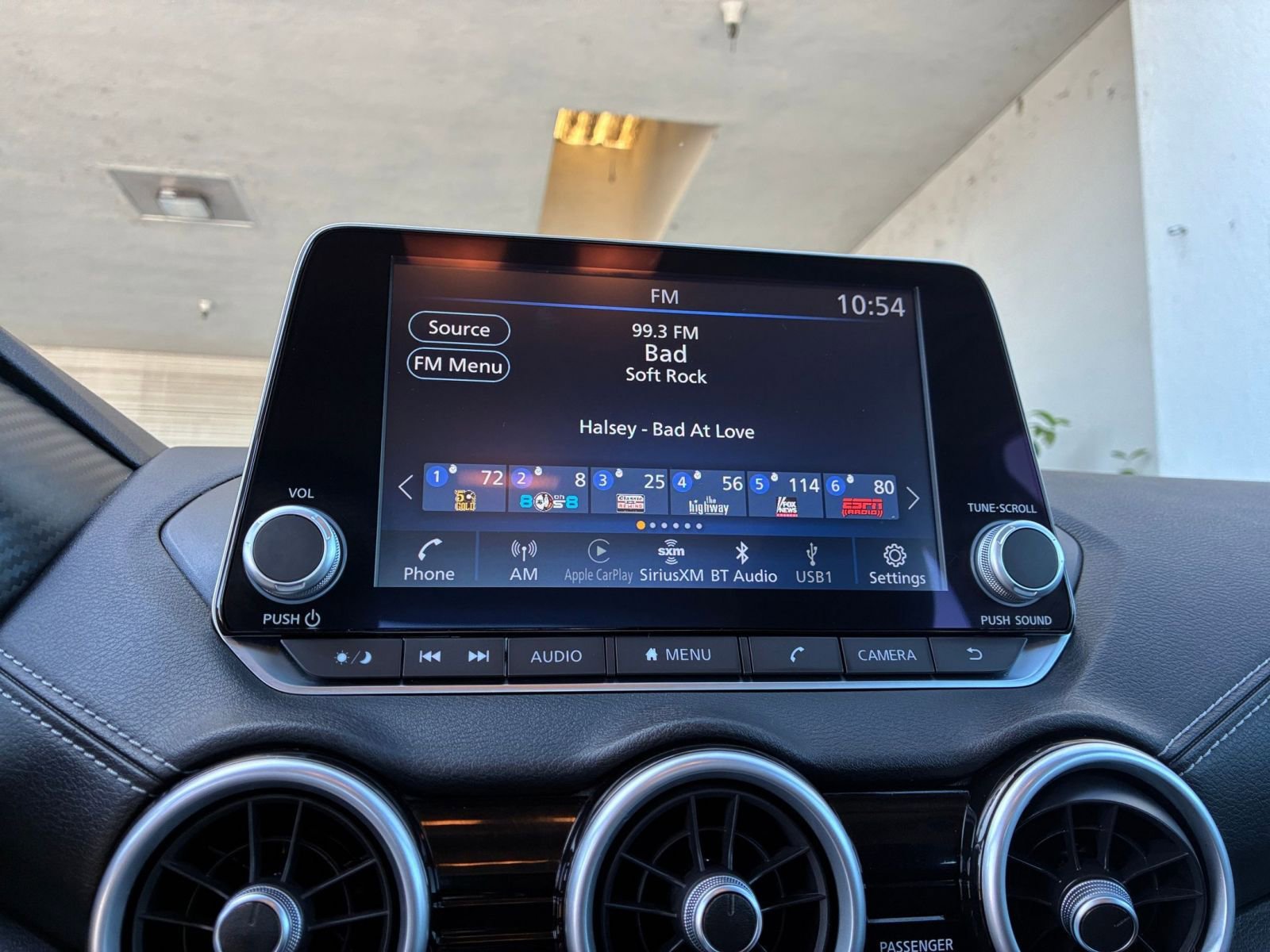 Used 2025 Nissan Sentra SV FWD image 20
