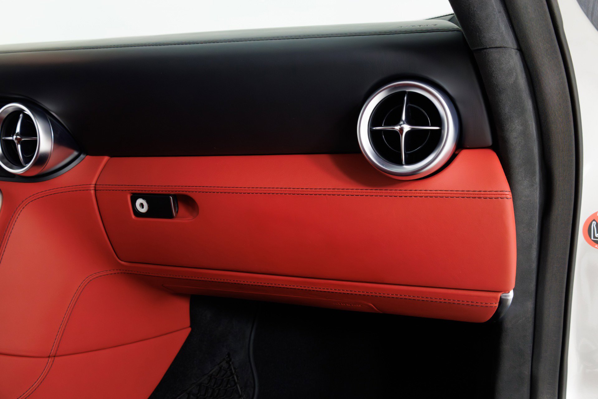 Used 2011 Mercedes-Benz SLS AMG Coupe image 42