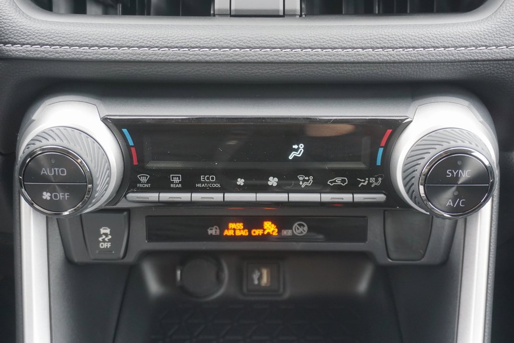 New 2025 Toyota RAV4 LE image 12