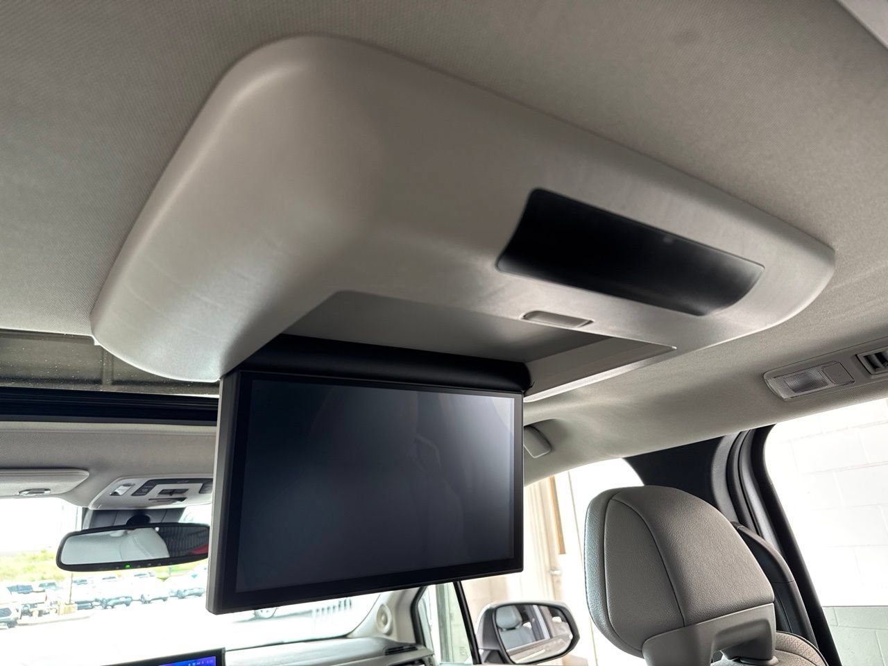 Certified 2025 Toyota Sienna XLE w/ XLE Plus Package AWD/4WD image 42