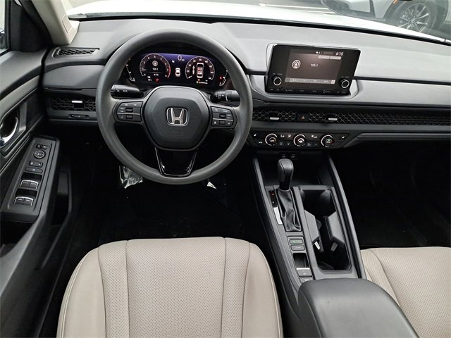 Certified 2023 Honda Accord EX image 15