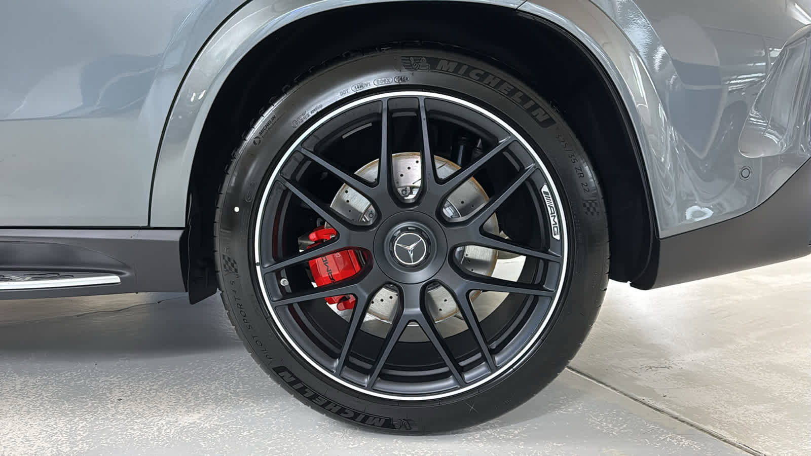 New 2026 Mercedes-Benz GLE 63 AMG S image 12