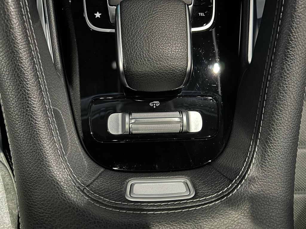 Used 2020 Mercedes-Benz GLE 580 4MATIC w/ MBUX Technology Package image 23