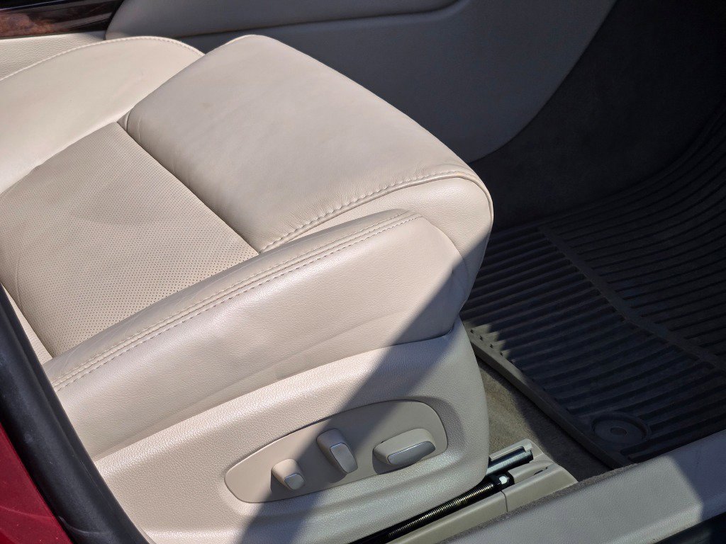 Used 2017 Cadillac XTS Luxury image 6