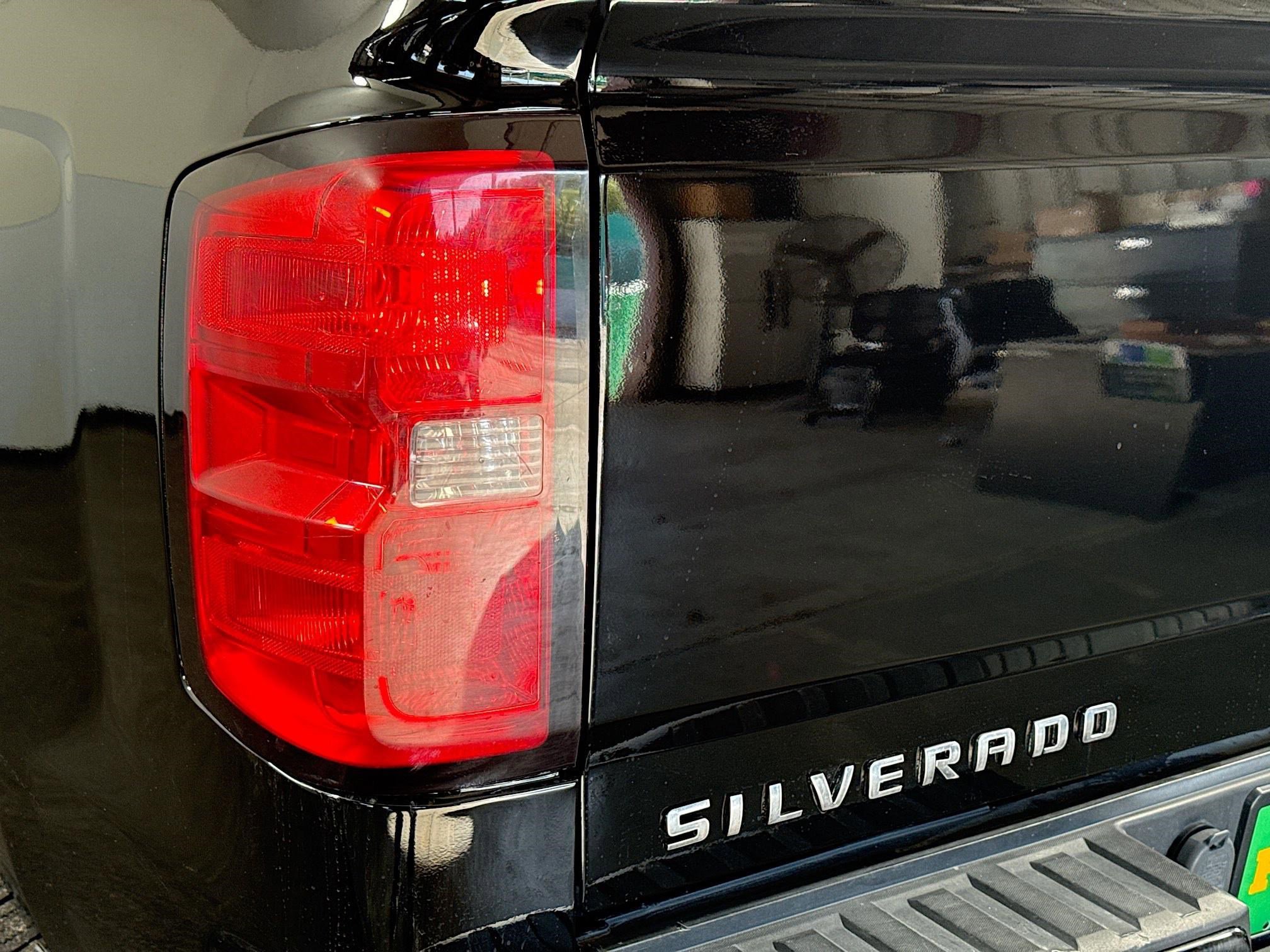 Used 2018 Chevrolet Silverado 1500 Custom image 33