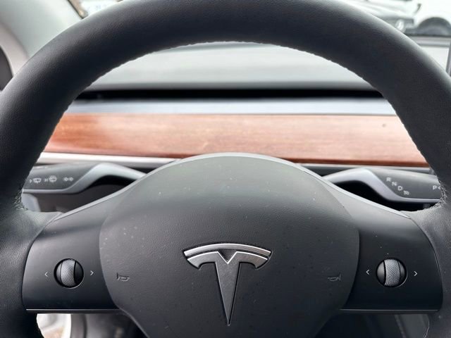 Used 2023 Tesla Model Y Long Range AWD/4WD image 27