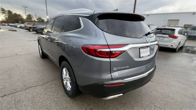 Used 2021 Buick Enclave Essence image 8