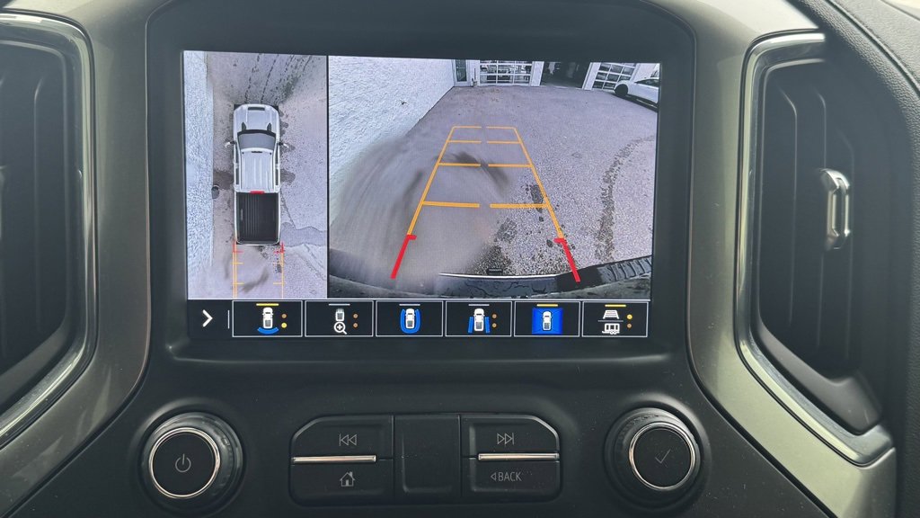 Used 2022 Chevrolet Silverado 2500 LTZ w/ LTZ Premium Package image 23