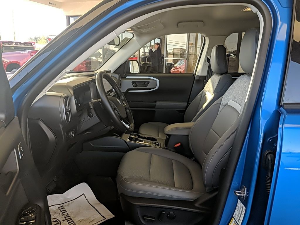 Used 2025 Ford Bronco Sport Badlands w/ Badlands Tech Package image 12