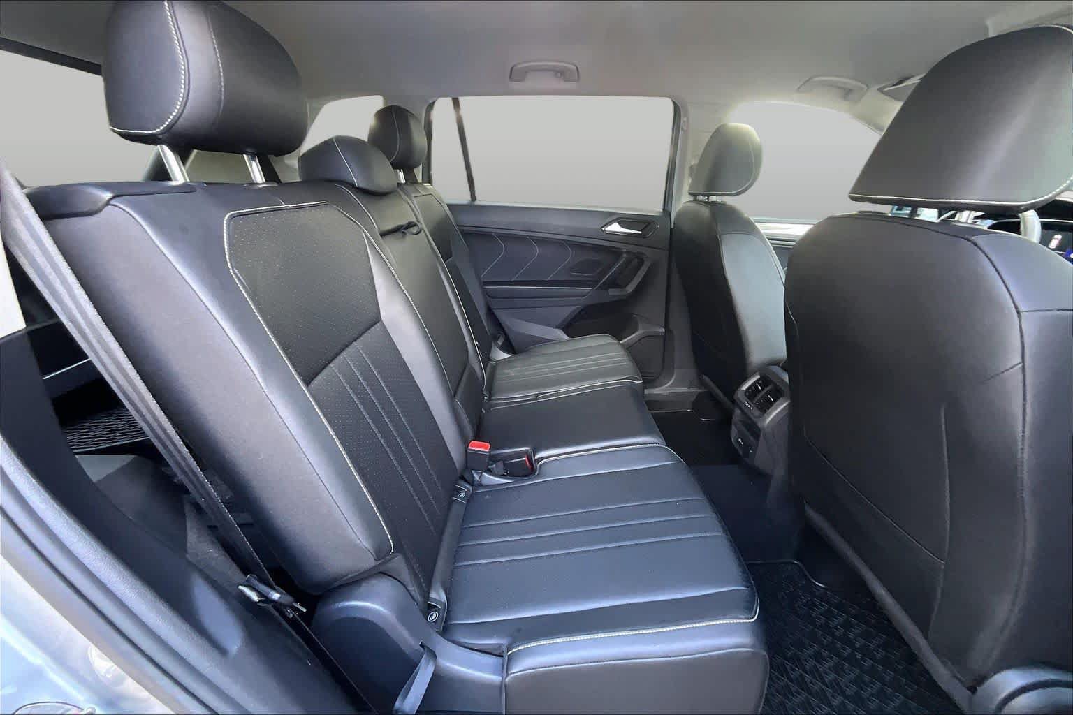 Used 2023 Volkswagen Tiguan SE FWD image 20