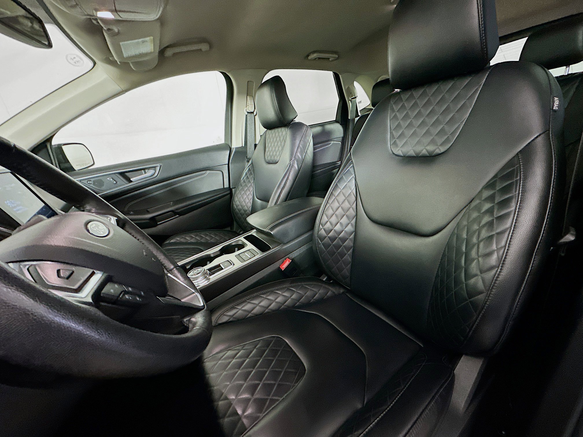 Used 2024 Ford Edge Titanium image 13