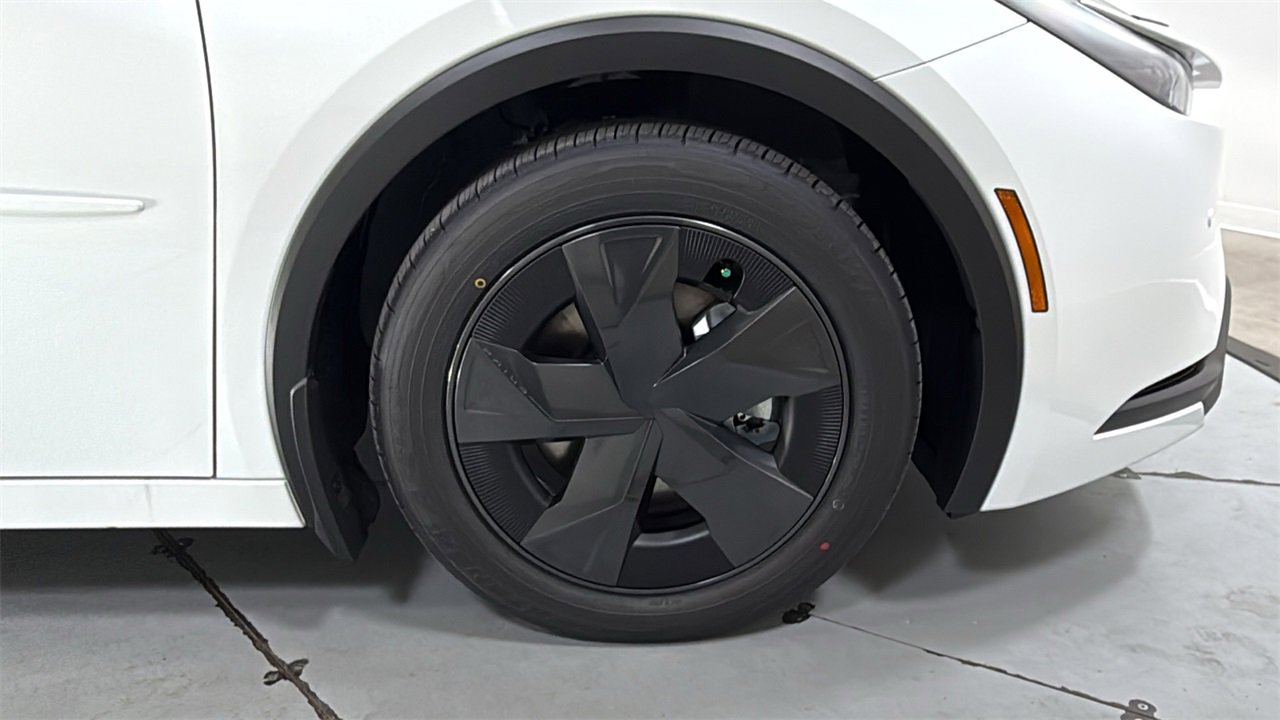New 2026 Toyota Prius Plug-In Hybrid image 21