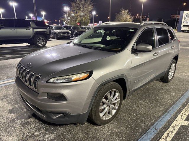 Used 2016 Jeep Cherokee Limited image 1