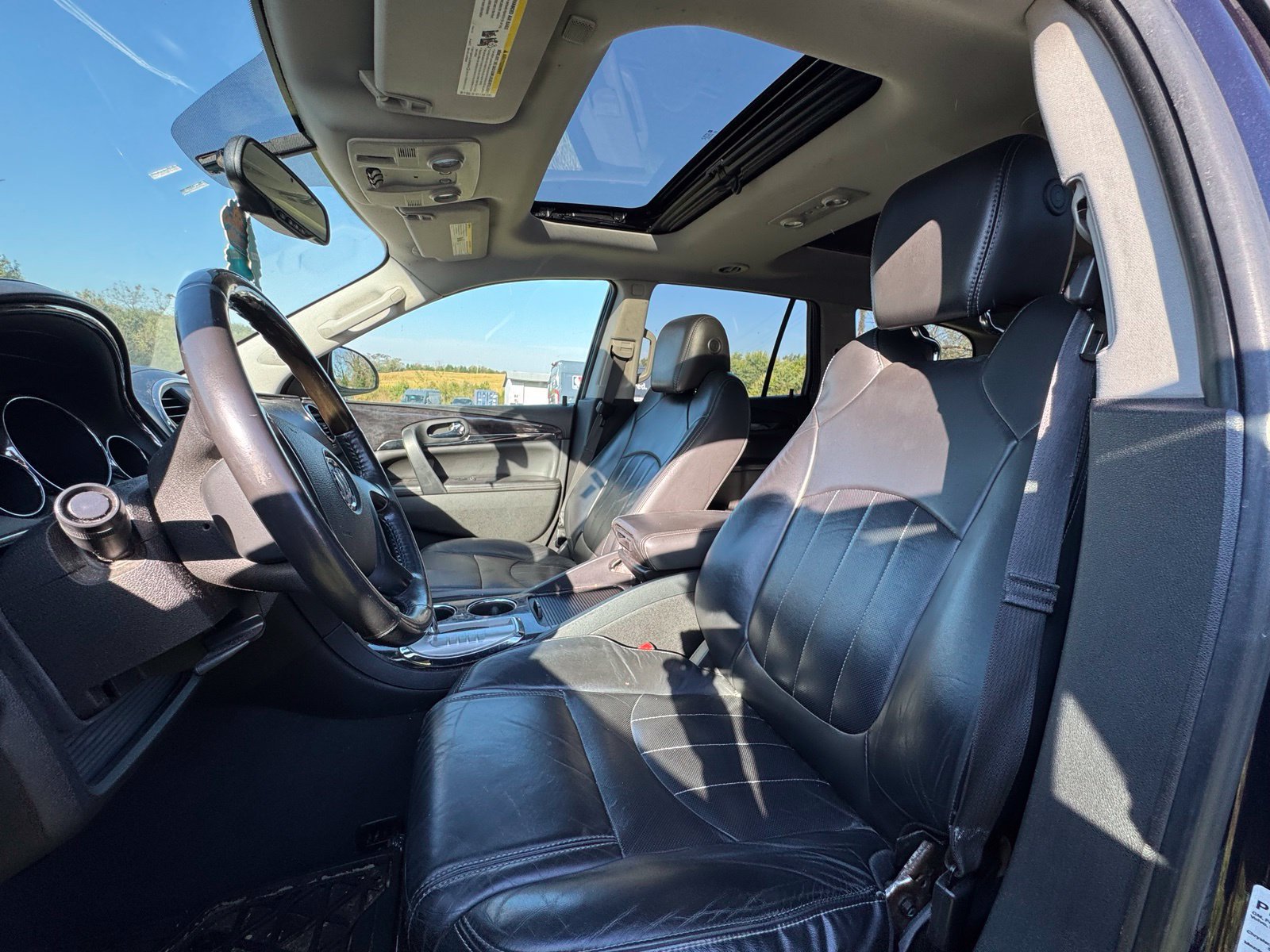 Used 2016 Buick Enclave Leather AWD/4WD image 14