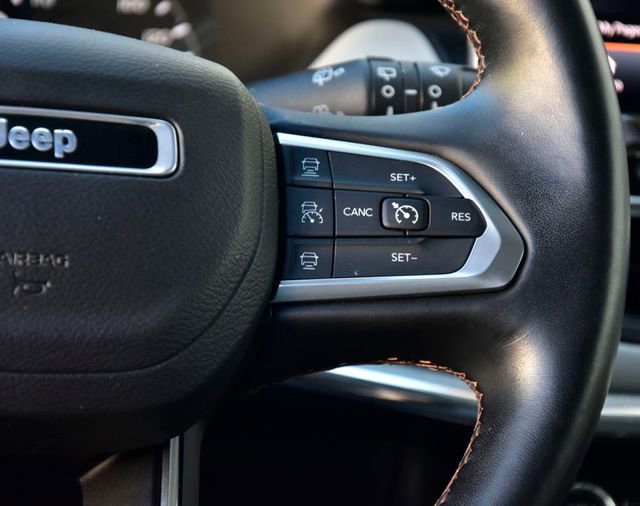 Used 2022 Jeep Compass Limited image 17