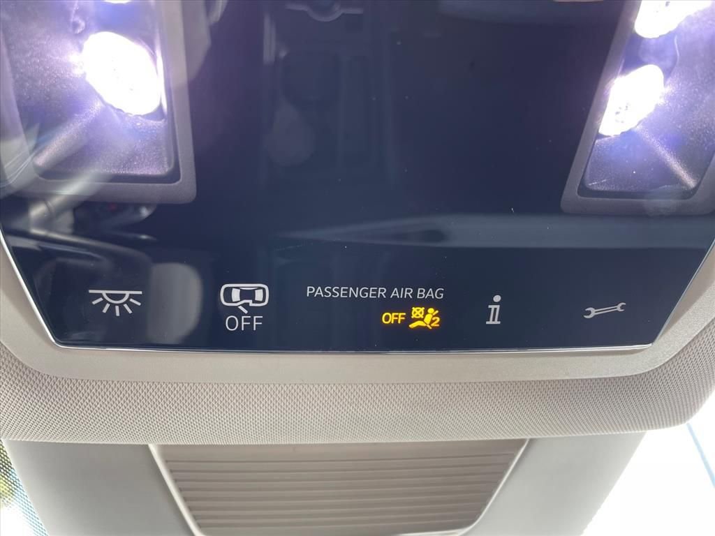 Certified 2025 Volkswagen Tiguan S image 25