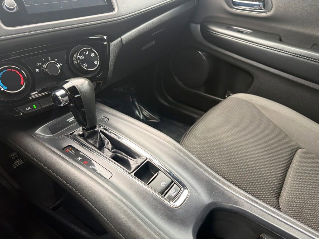 Used 2019 Honda HR-V Sport image 26