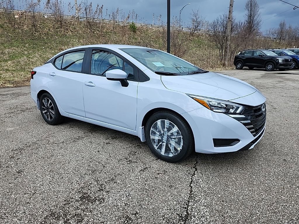 New 2025 Nissan Versa SV w/ Trunk Package FWD image 2