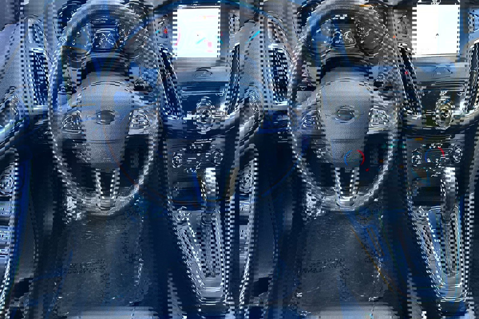 Used 2016 Ford Focus Titanium w/ Titanium Technology Package image 11