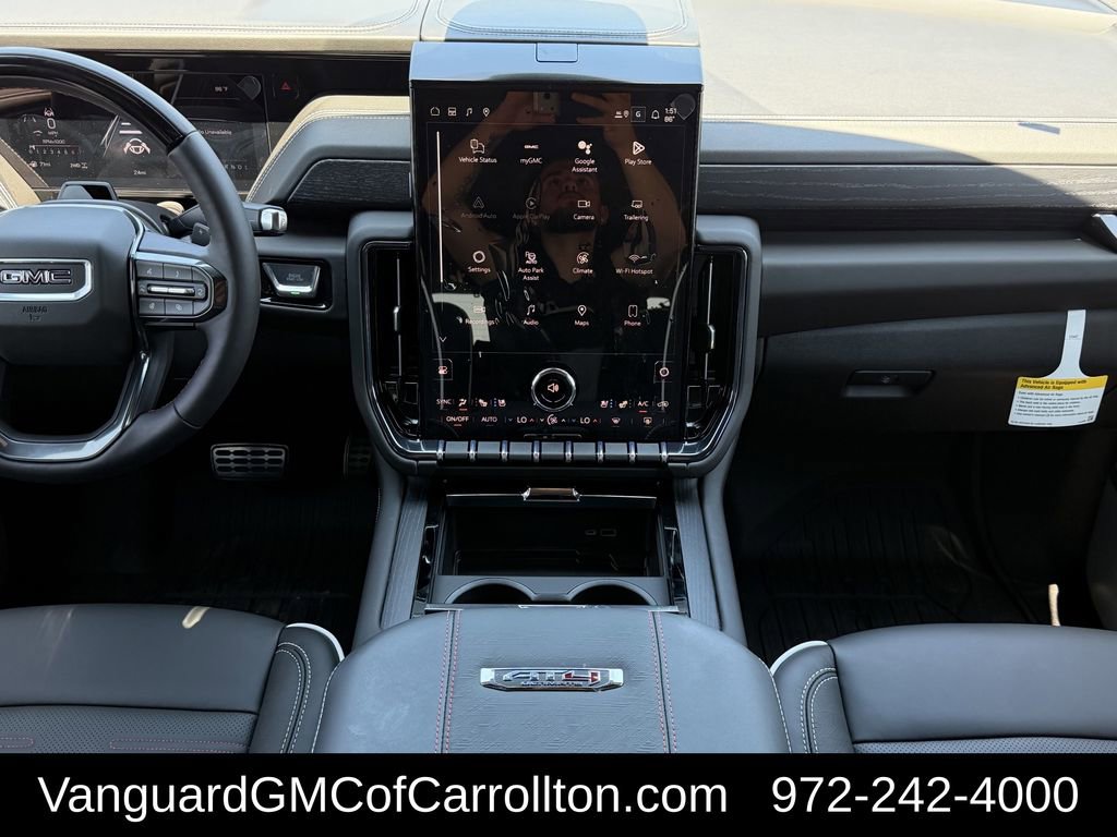 New 2026 GMC Yukon AT4 Ultimate w/ LPO, Floor Liner Package AWD/4WD image 13