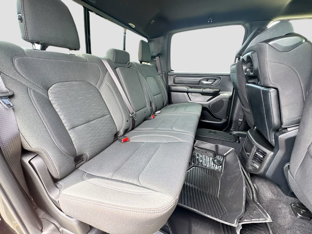 Used 2025 RAM 1500 Warlock AWD/4WD image 30