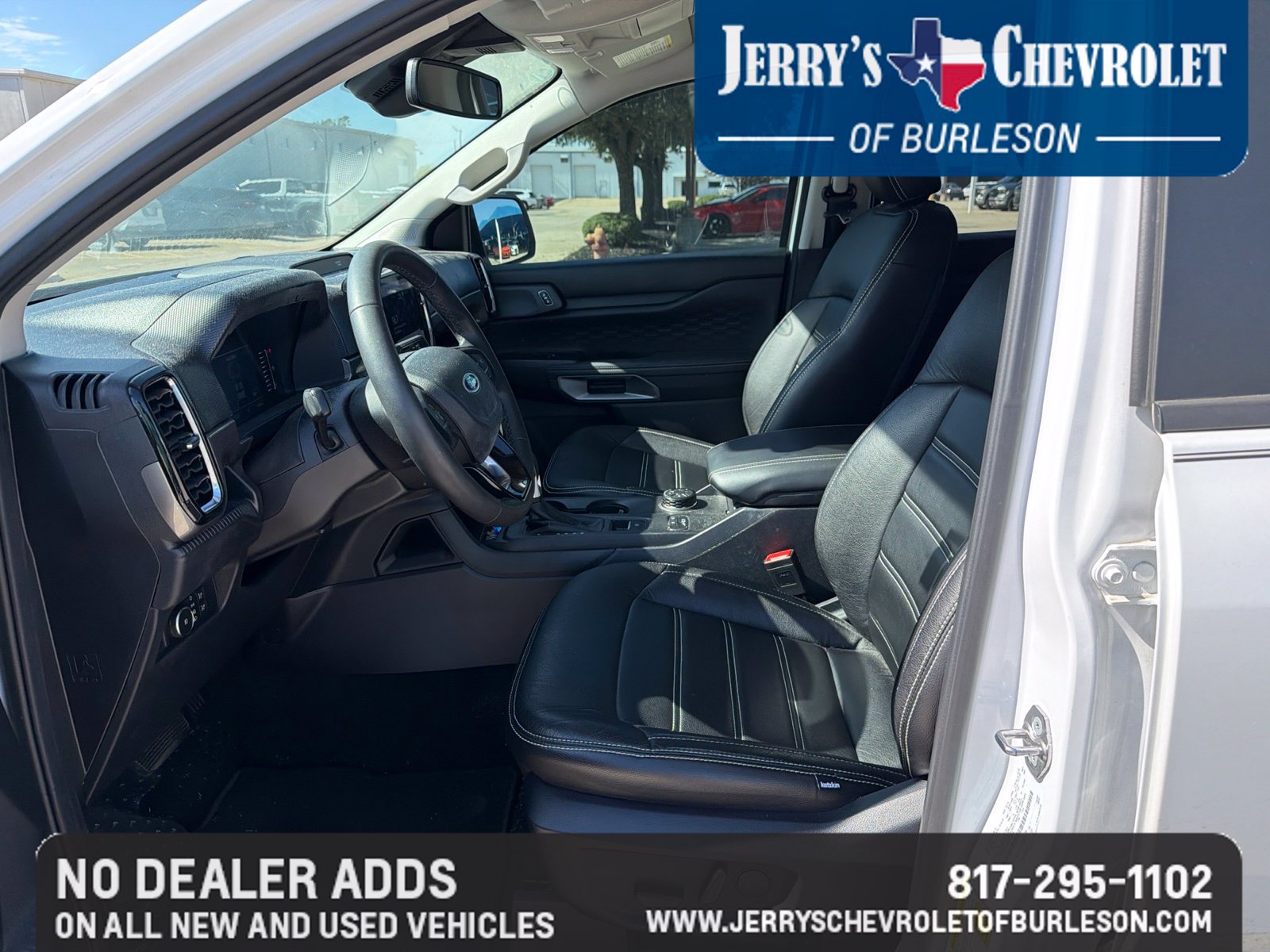 Used 2024 Ford Ranger XLT w/ FX4 Off-Road Package AWD/4WD image 7