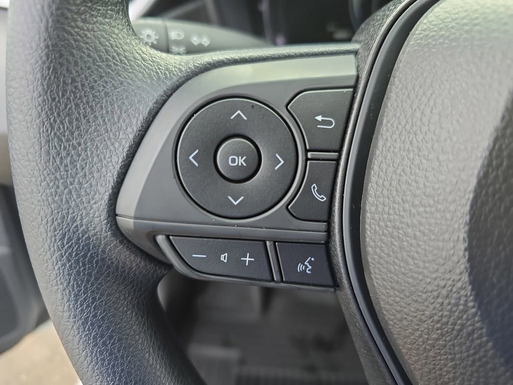 Used 2026 Toyota Corolla LE image 18