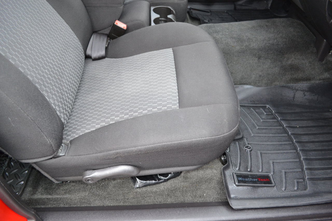 Used 2011 Chevrolet Colorado LT image 33