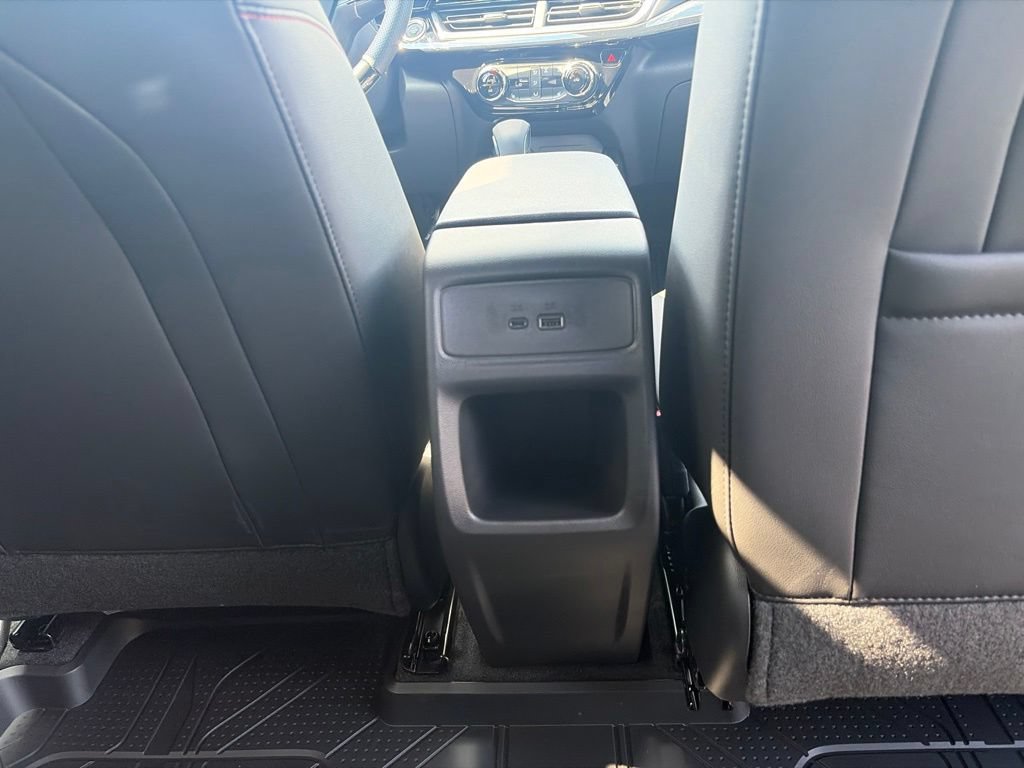 New 2026 Chevrolet Trax RS w/ Driver Confidence Package FWD image 32