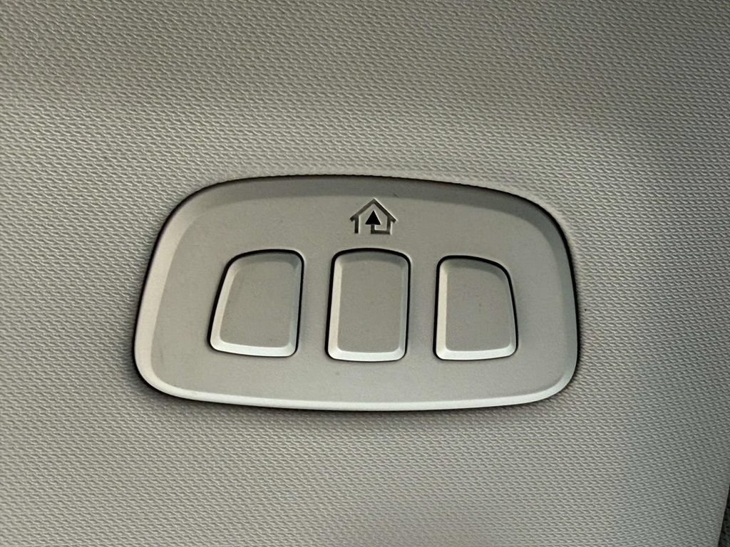 Used 2023 Ford Mustang Mach-E Premium AWD/4WD image 32