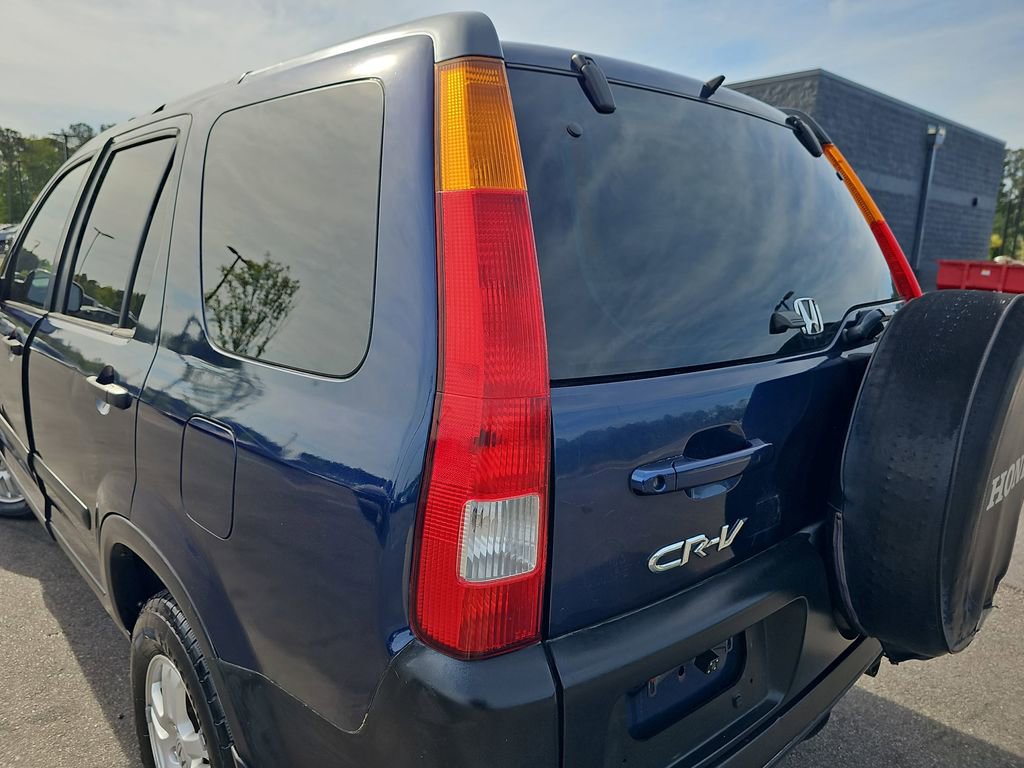 Used 2004 Honda CR-V EX image 36