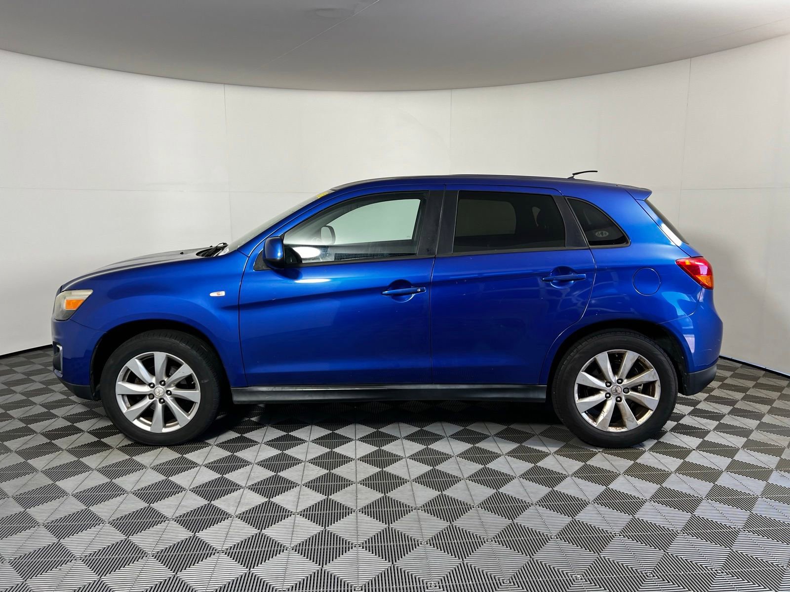 Used 2015 Mitsubishi Outlander Sport ES FWD image 8