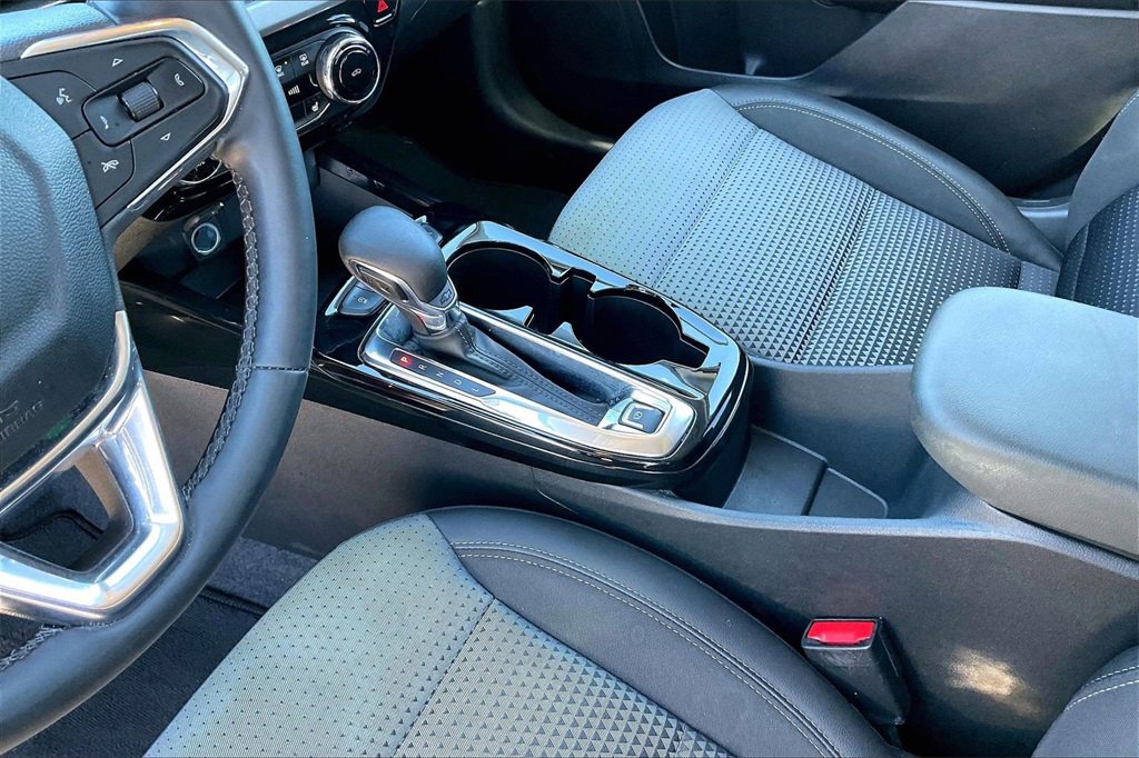 Certified 2024 Chevrolet Trax LT w/ Driver Confidence Package image 15