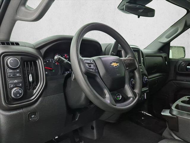 Used 2023 Chevrolet Silverado 1500 Custom AWD/4WD image 10