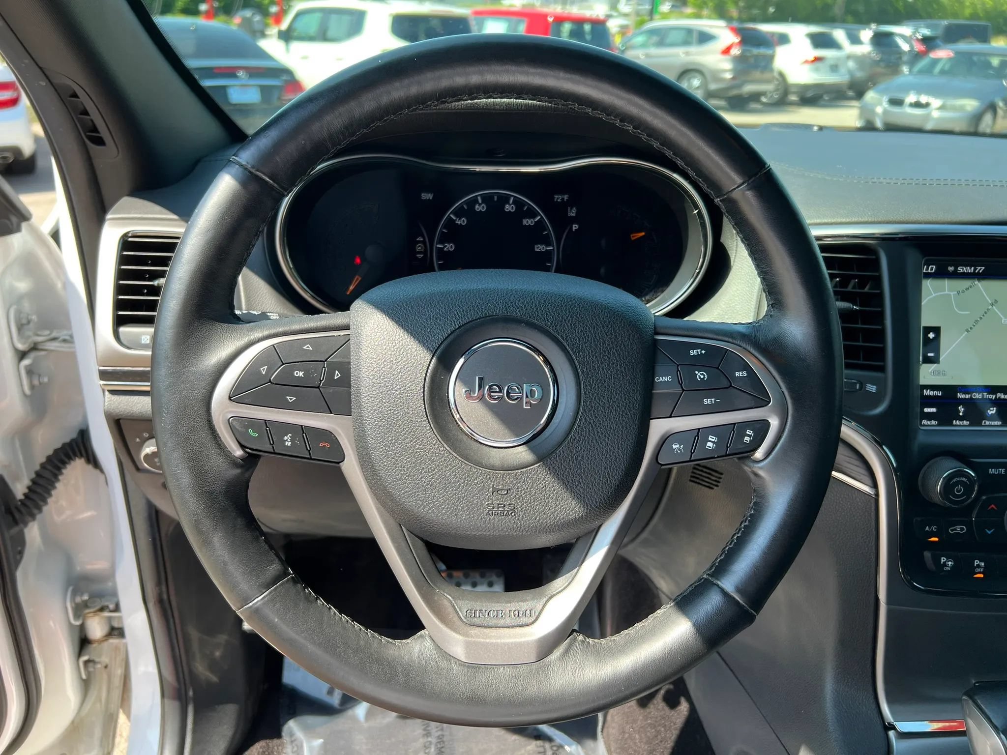 Used 2018 Jeep Grand Cherokee High Altitude AWD/4WD image 16