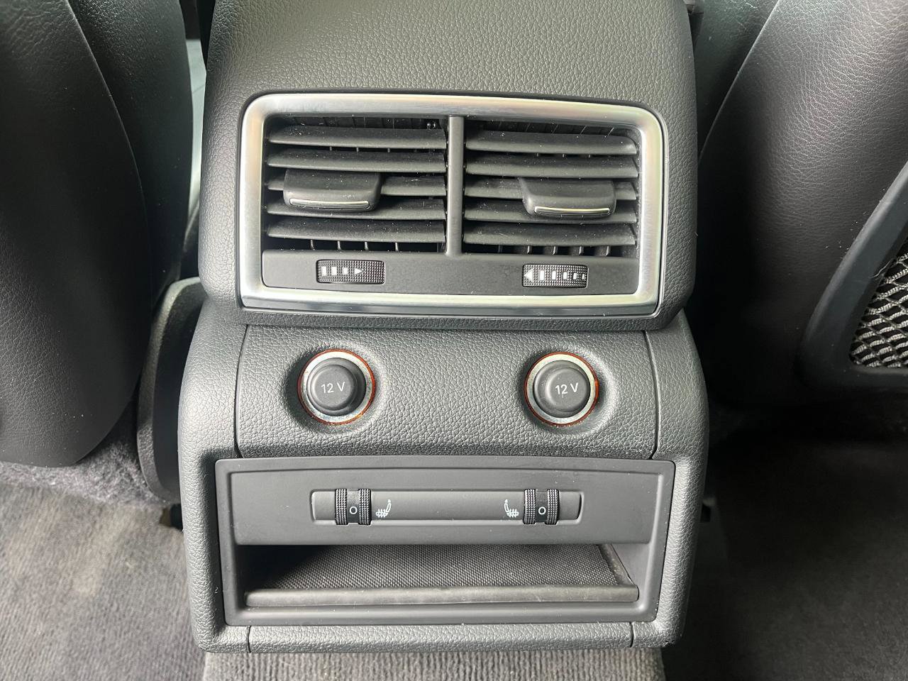 Used 2015 Audi Q7 TDI Premium Plus w/ Premium Plus Package AWD/4WD image 16