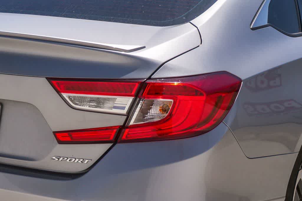 Used 2019 Honda Accord Sport image 10