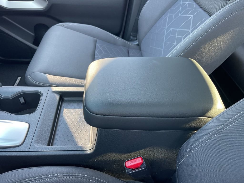 Certified 2025 Nissan Frontier SV w/ Tow Package image 14