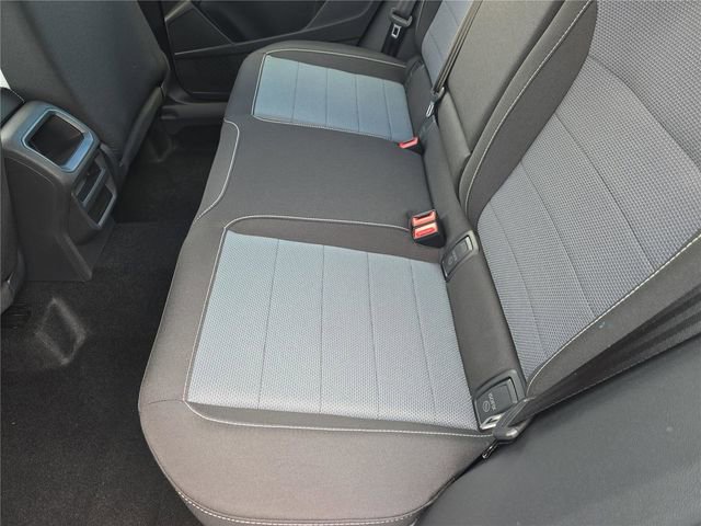 New 2026 Volkswagen Taos S image 10