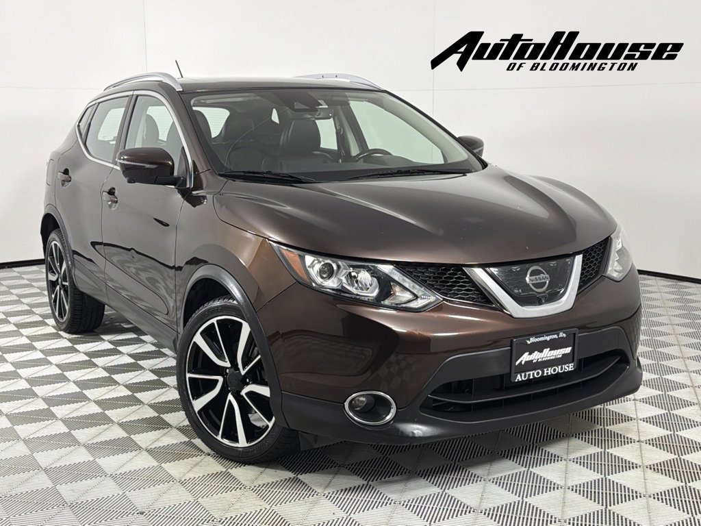 Used 2017 Nissan Rogue Sport SL w/ SL Premium Package