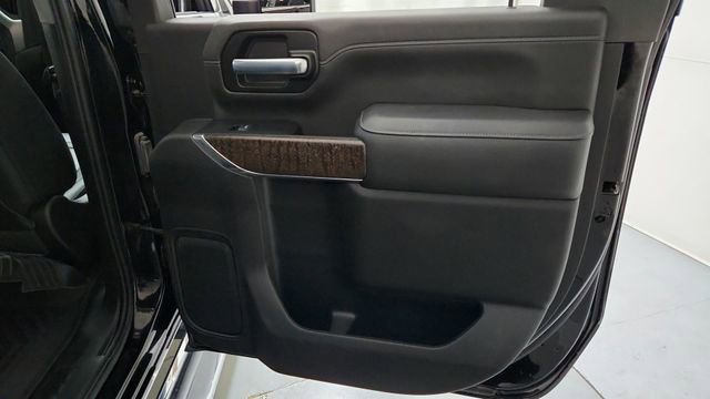 Used 2023 GMC Sierra 2500 Denali w/ Denali Ultimate Package image 18