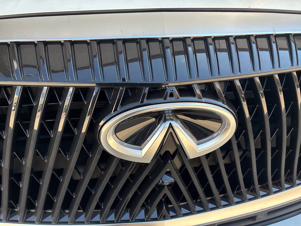 New 2027 INFINITI QX80 Luxe w/ Cargo Package RWD image 3