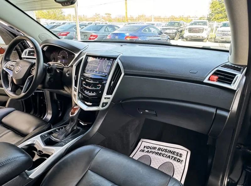 Used 2015 Cadillac SRX Luxury w/ Driver Awareness Package image 49