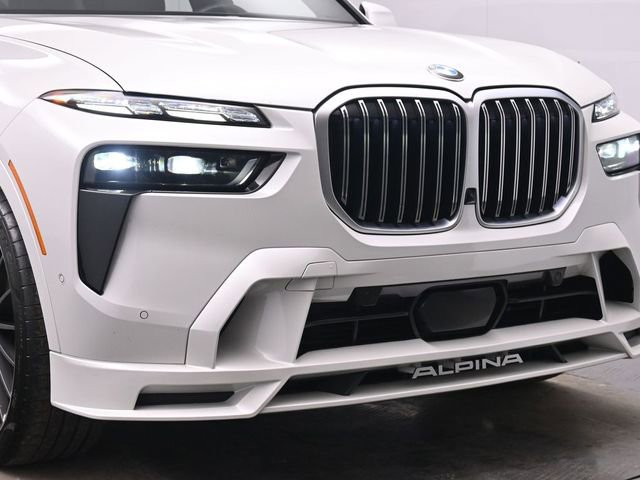 Used 2024 BMW ALPINA XB7 image 65