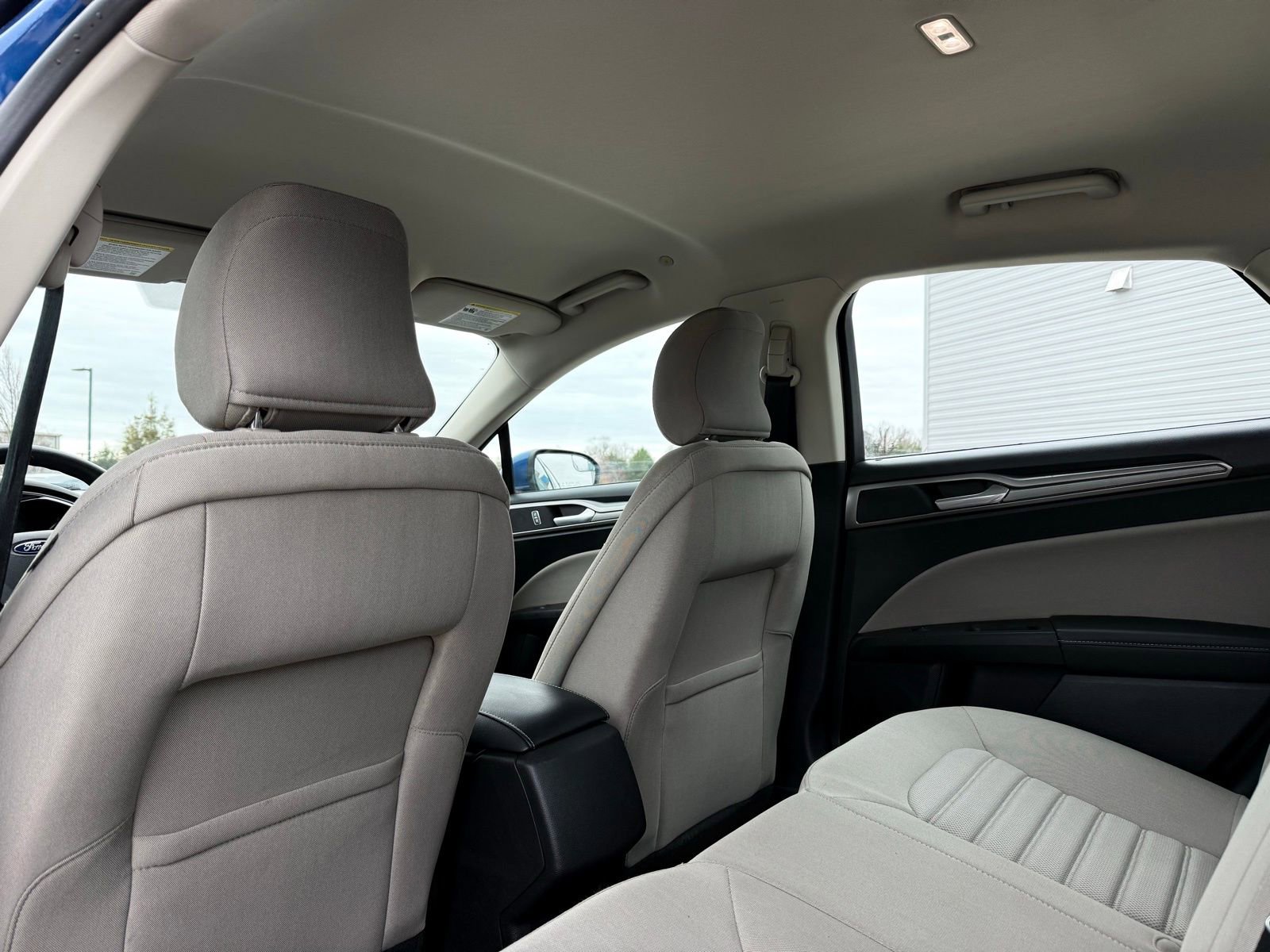Used 2018 Ford Fusion S FWD image 19