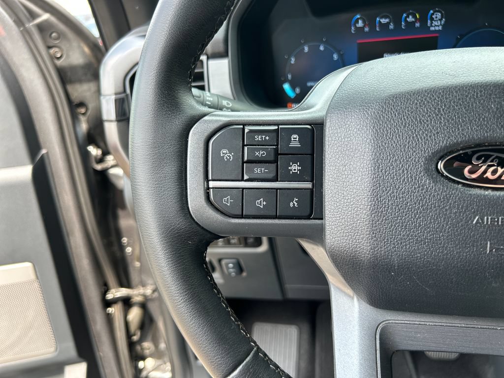 Certified 2025 Ford F150 Lariat w/ Equipment Group 501A Mid AWD/4WD image 22