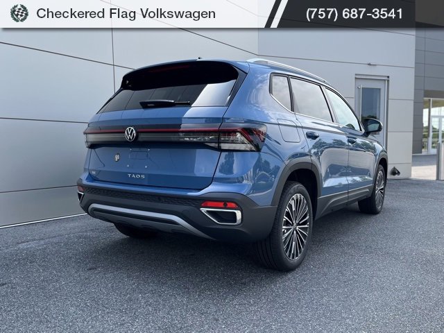 New 2025 Volkswagen Taos SE image 19