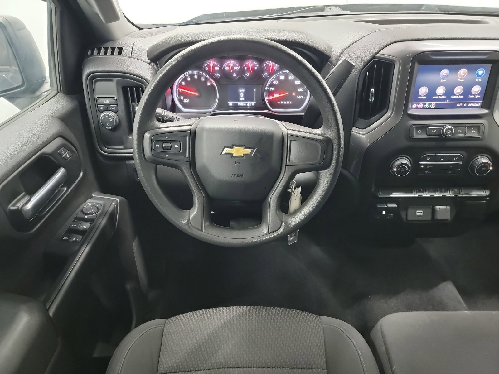 Used 2020 Chevrolet Silverado 1500 Custom w/ Custom Value Package image 16