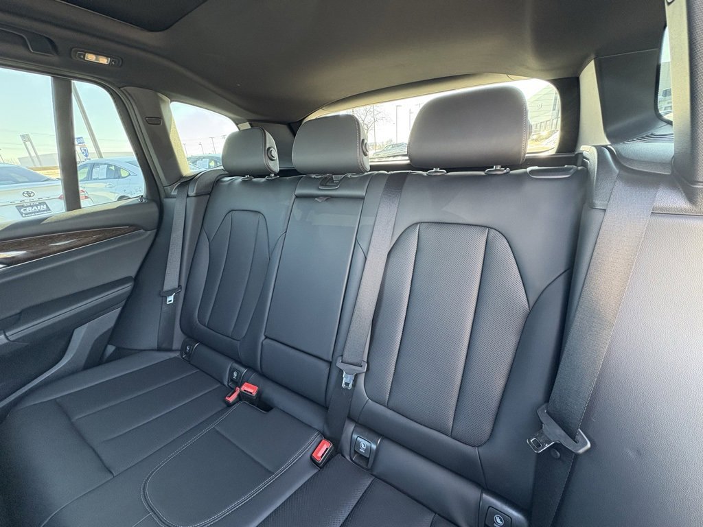 Used 2023 BMW X3 sDrive30i image 27